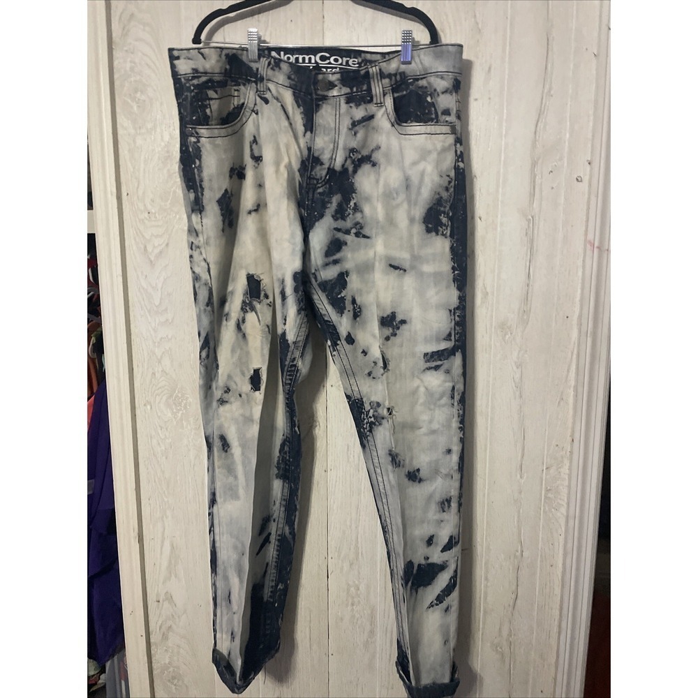 NormCore Punk Rock Paint Bleach Acid‎ Wash Destroyed Denim Blue Jeans Size 40x32